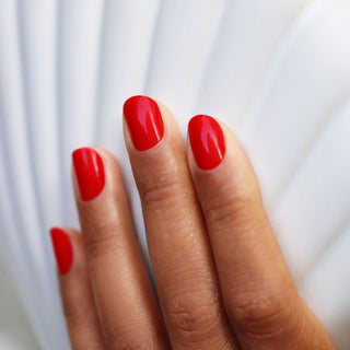 Green Natural Nail Polish Poppy Red 15ml