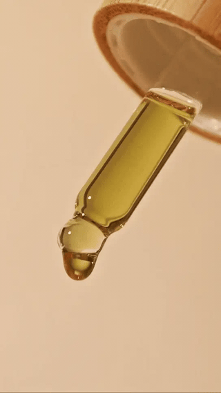 05 Illuminate: Vitamin C Glow Oil 12ml