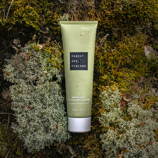 Nordic Light Revitalising Cleanser 150ml