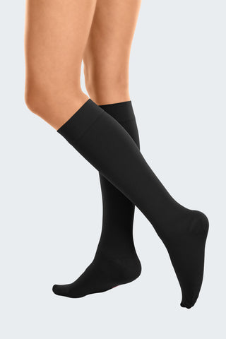 Cotton CC1 Below Knee Closed Toe Black Size II