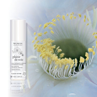 Plaisir De Soie Lasting Intimate Oil Moisturiser Lubricant 100ml