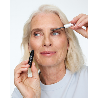 Fluffy Brow Wax - Taupe-Grey 1 Item