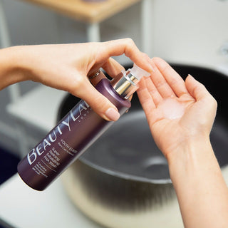 Youth Elixir Super Refining Exfoliating PHA Wash 200ml