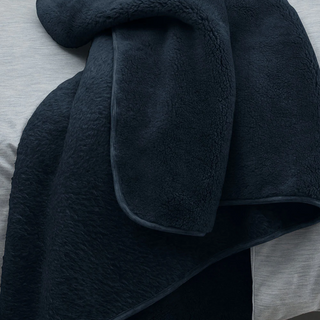 Merino Knit Reversible Fleece Throw - Arabian Nightsky
